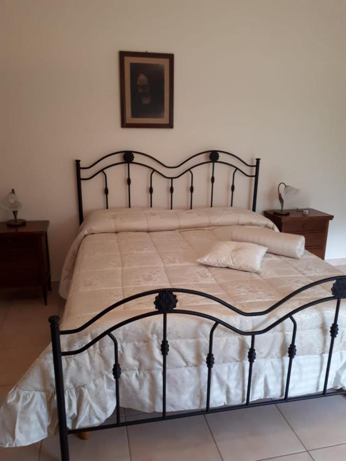 B&B Porta Del Gargano San Marco in Lamis Bagian luar foto