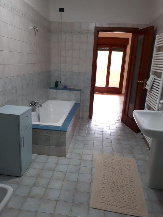 B&B Porta Del Gargano San Marco in Lamis Bagian luar foto